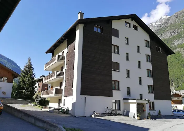 Apartment Haus *